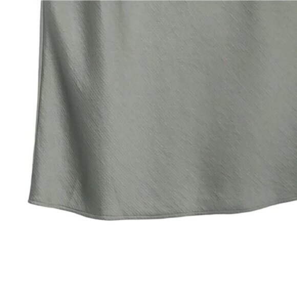 NWT CLUB MONACO Willow Green Elona flowy loose fit Textured Satin Camiso… - Picture 6 of 13